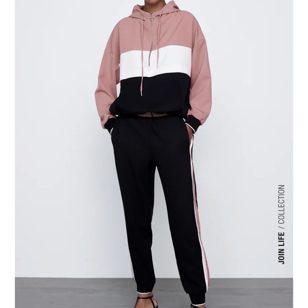 MAKE ME AN OFFER MOVING SALE EVERYTHING MUST GO: Zara quarter zip top
